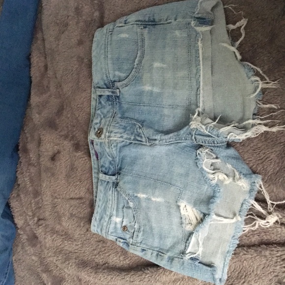 Jean Shorts - Picture 2 of 7
